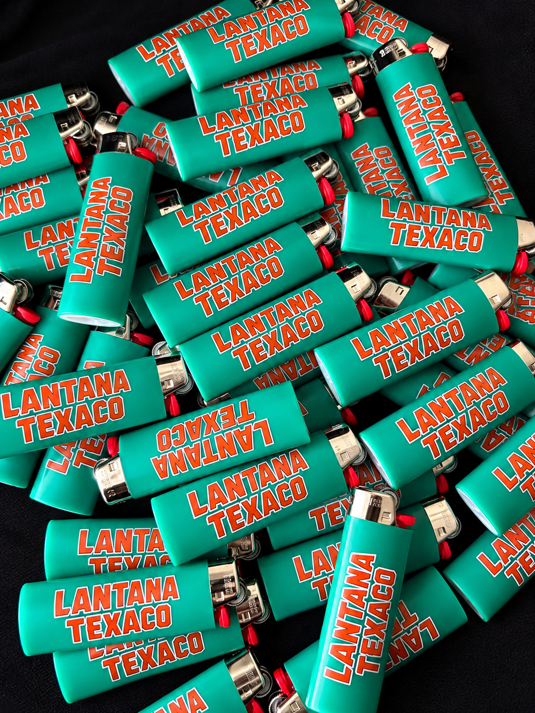 Lantana Lighter x BIC